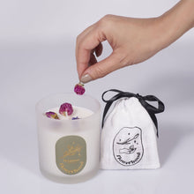 Load image into Gallery viewer, Lychee Scented Candle